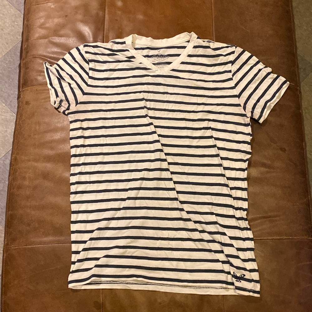 American Eagle T-shirt